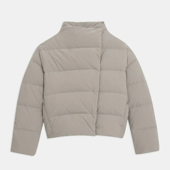 THEORY Offset Down Puffer NWT - Picture 9 of 9